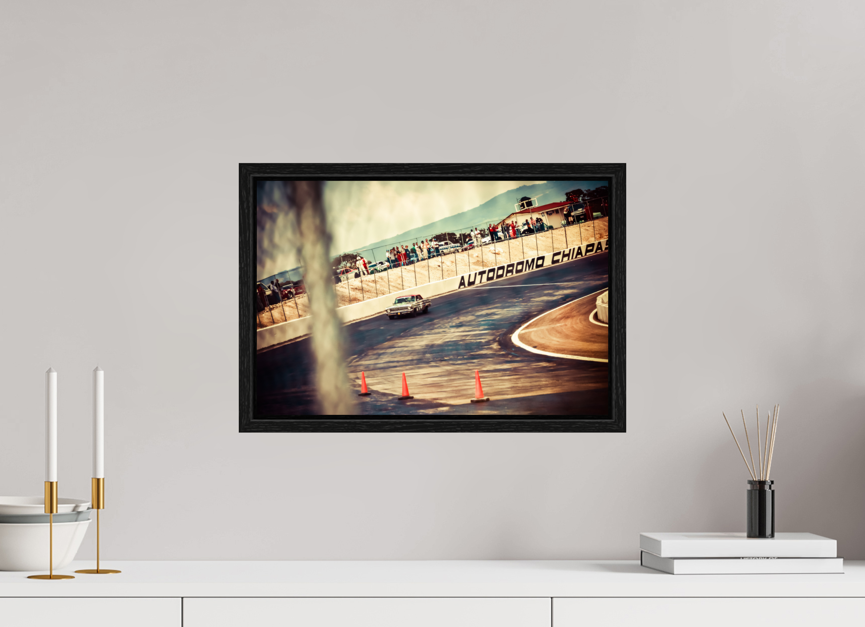 45 x 30 cm, Floater Frame La Carrera Panamerica Mexico