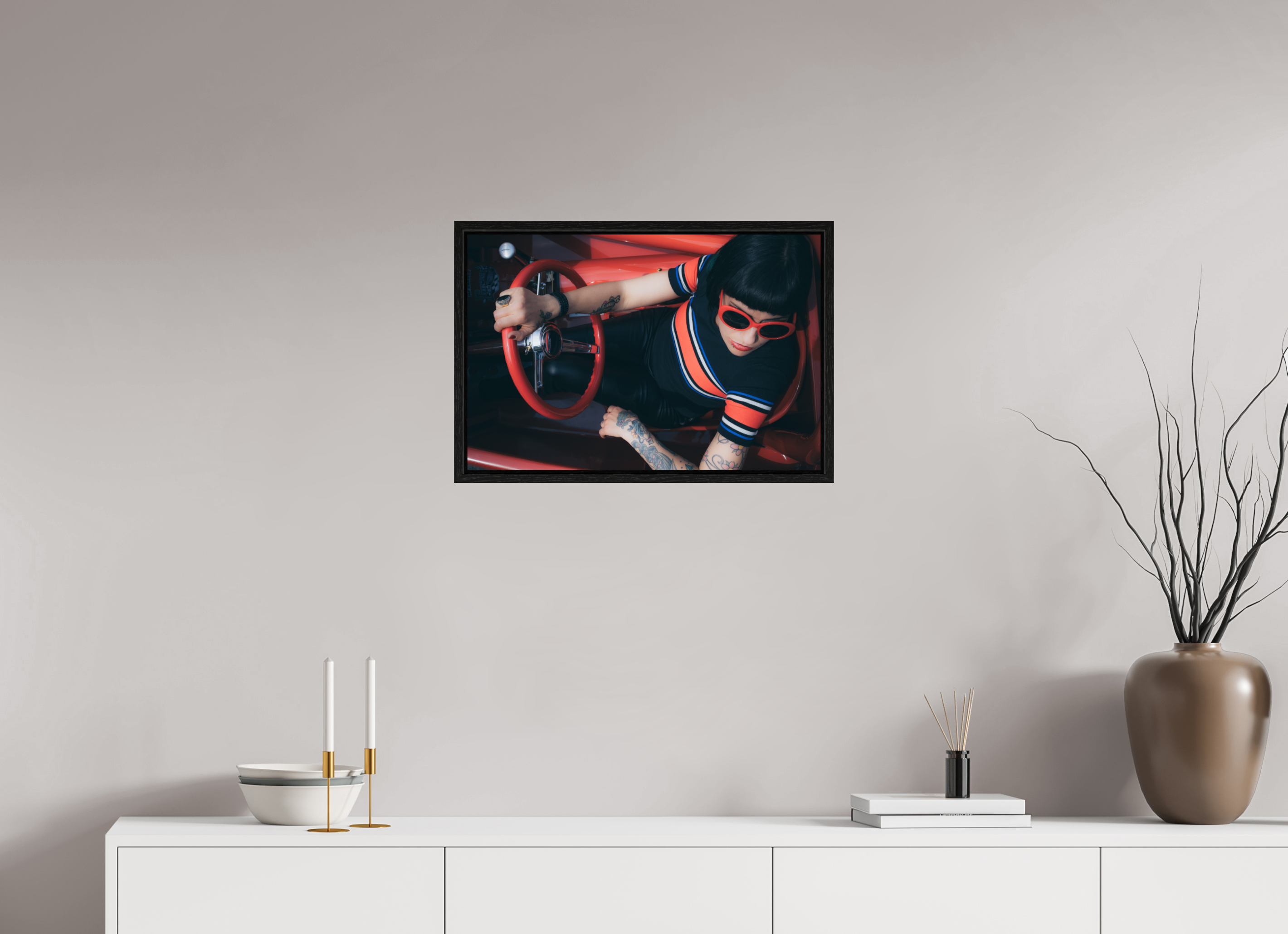 60 x 40 cm, Floater Frame Hot Rod Roadster Girl
