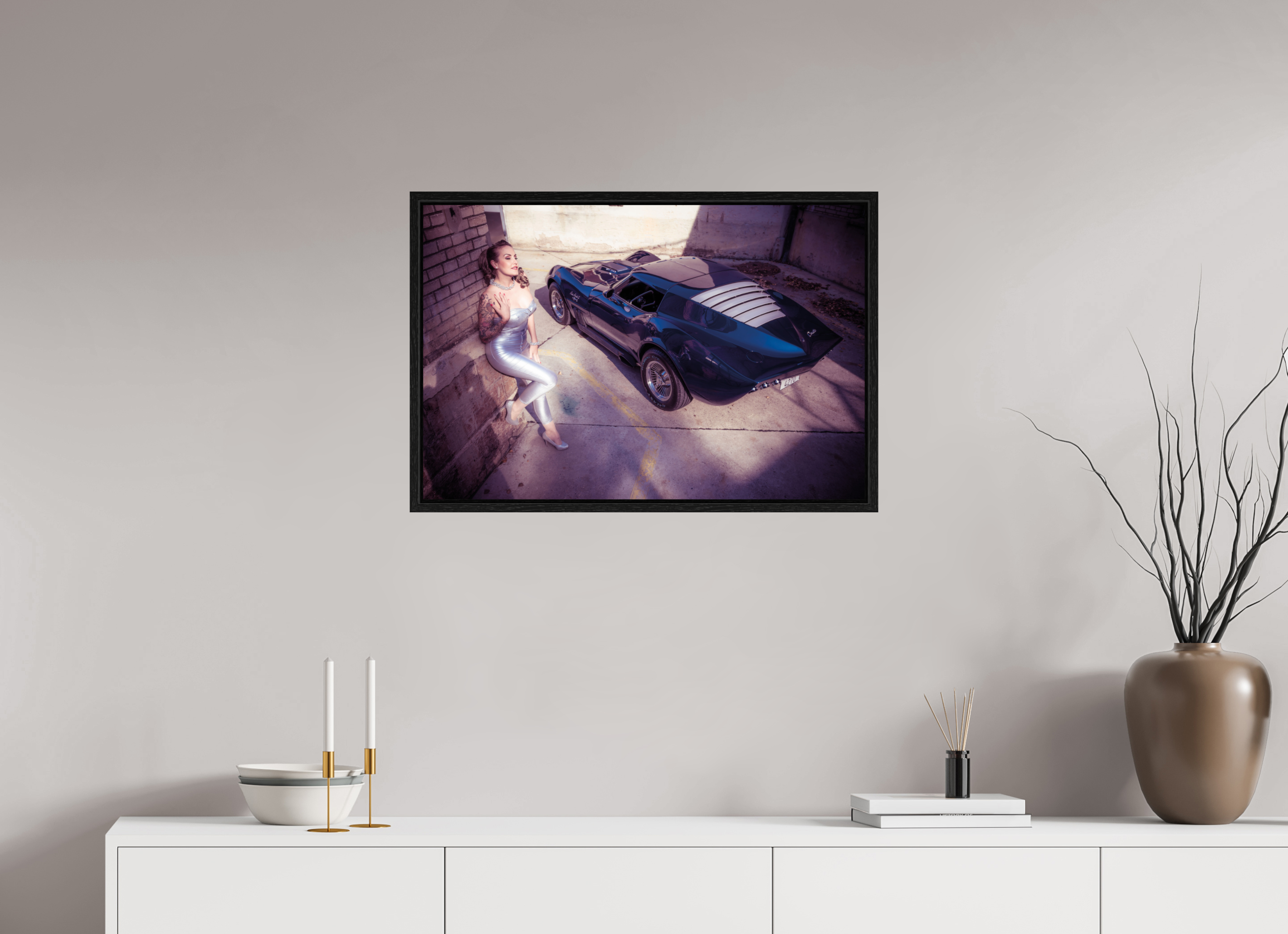 75 x 50 cm, Floater Frame Zoe Scarlett Maka Shark II