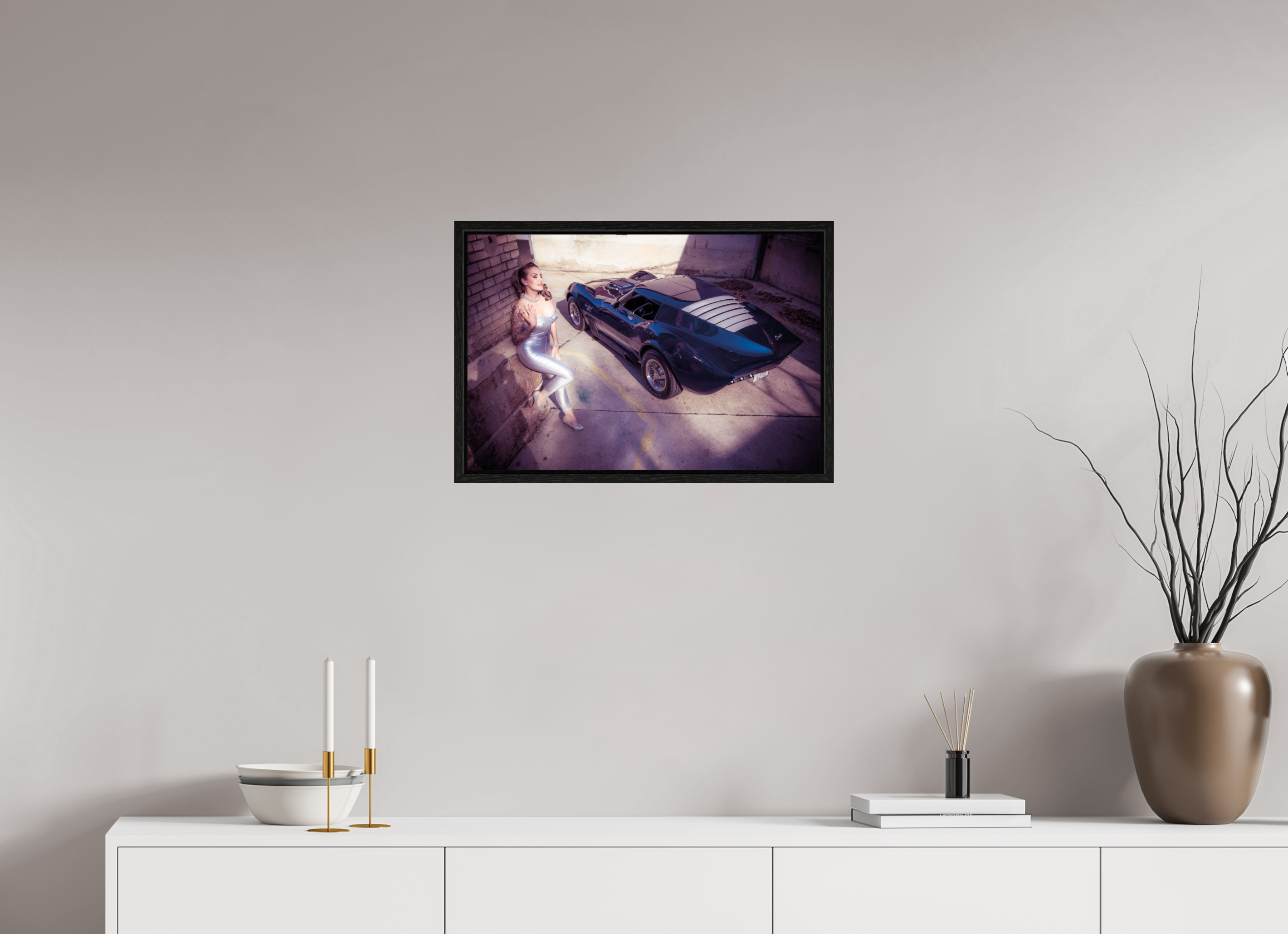 60 x 40 cm, Floater Frame Zoe Scarlett Maka Shark II